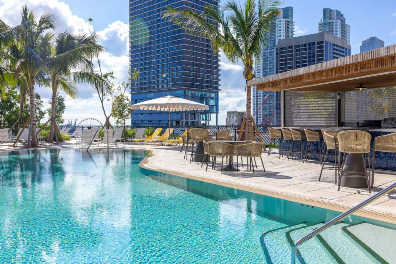 2901 Beautiful Downtown With Pool And Gym Holiday home